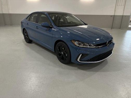 2026 Volkswagen Jetta 1.4T SE