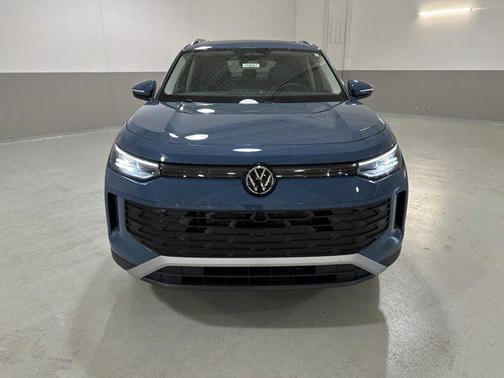 2025 Volkswagen Tiguan 2.0T SE 4MOTION