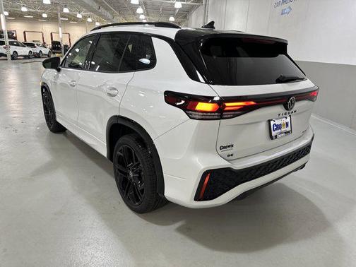 2026 Volkswagen Tiguan 2.0T SE R-Line Black 4MOTION