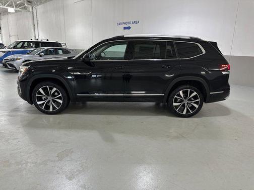 2026 Volkswagen Atlas 2.0T SEL Premium R-Line 4MOTION