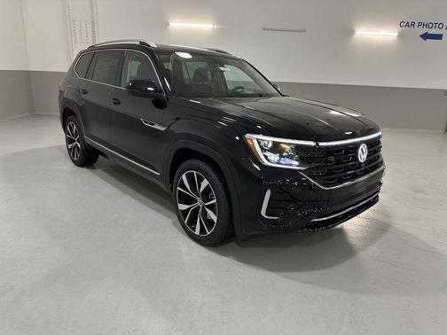 2026 Volkswagen Atlas 2.0T SEL Premium R-Line 4MOTION