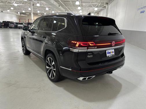 2026 Volkswagen Atlas 2.0T SEL Premium R-Line 4MOTION