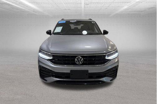 Pyrite Silver Metallic 2024 Volkswagen Tiguan 2.0T SE R-Line Black 4MOTION