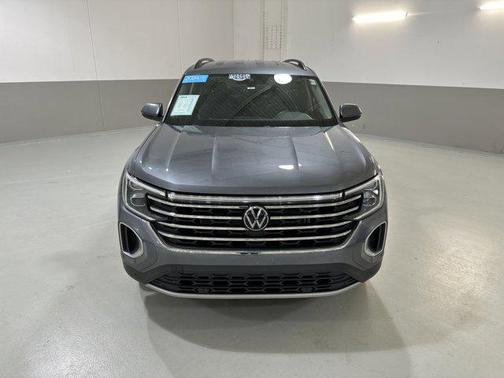 2024 Volkswagen Atlas 2.0T SE w/Technology 4MOTION