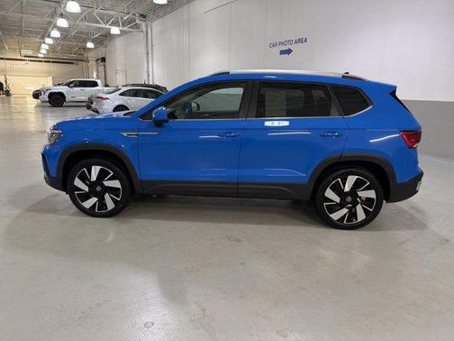 2024 Volkswagen Taos 1.5T SEL