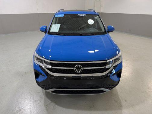 2024 Volkswagen Taos 1.5T SEL