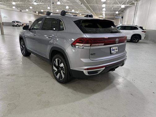 2026 Volkswagen Atlas Cross Sport 2.0T SEL