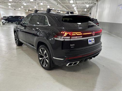 2026 Volkswagen Atlas Cross Sport 2.0T SEL Premium