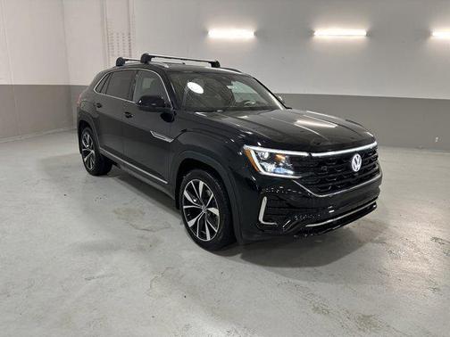 2026 Volkswagen Atlas Cross Sport 2.0T SEL Premium