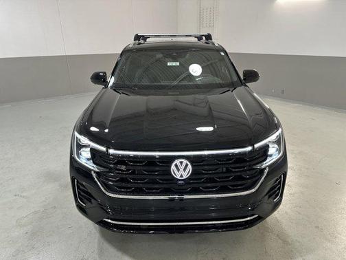 2026 Volkswagen Atlas Cross Sport 2.0T SEL Premium