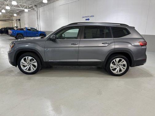 2021 Volkswagen Atlas 3.6L SE w/Technology