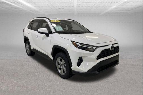2025 Toyota RAV4 Hybrid XLE