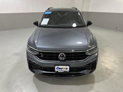 2022 Volkswagen Tiguan 2.0T SE R-Line Black 4MOTION