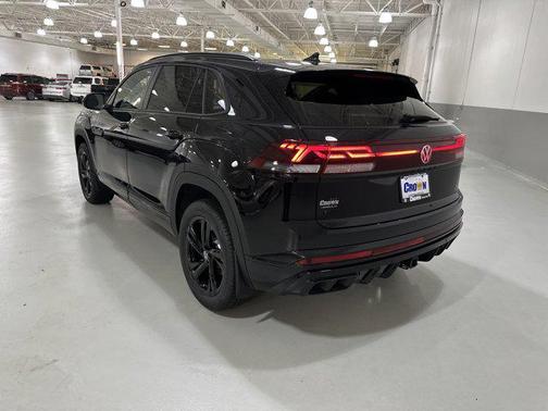2025 Volkswagen Atlas Cross Sport 2.0T SEL