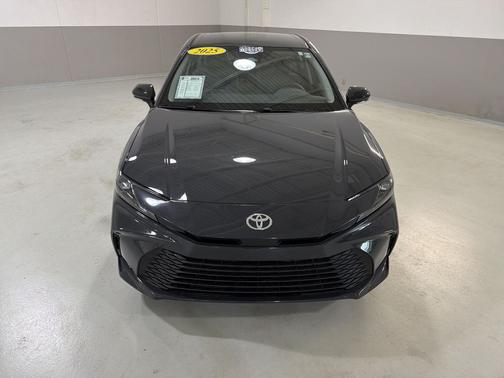 Underground 2025 Toyota Camry LE