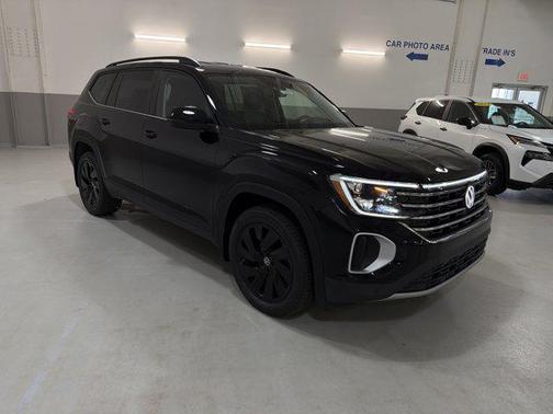 2026 Volkswagen Atlas 2.0T SE w/Technology 4MOTION