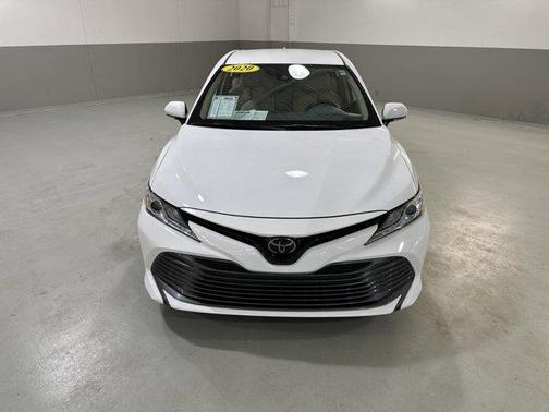 2020 Toyota Camry XLE