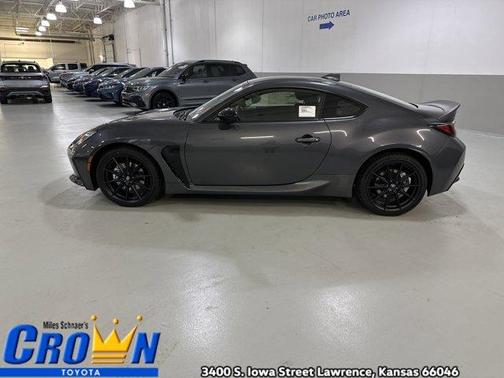 2025 Toyota GR86 Premium