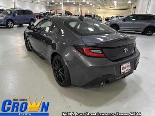 2025 Toyota GR86 Premium