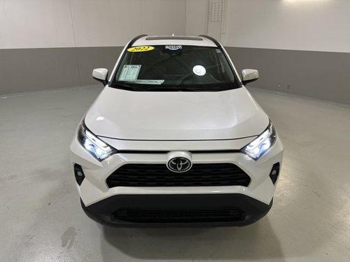 2022 Toyota RAV4 XLE Premium