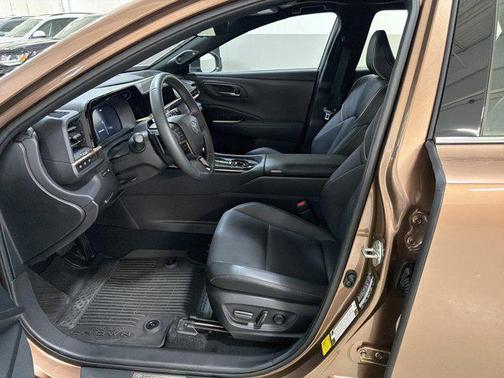 Bronze Age 2025 Toyota Crown Signia Limited