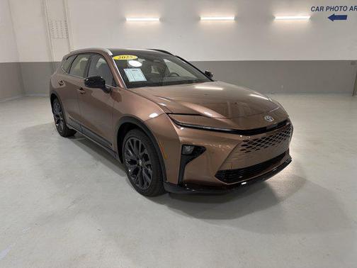 Bronze Age 2025 Toyota Crown Signia Limited