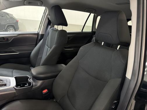 Midnight Black Metallic 2025 Toyota RAV4 LE