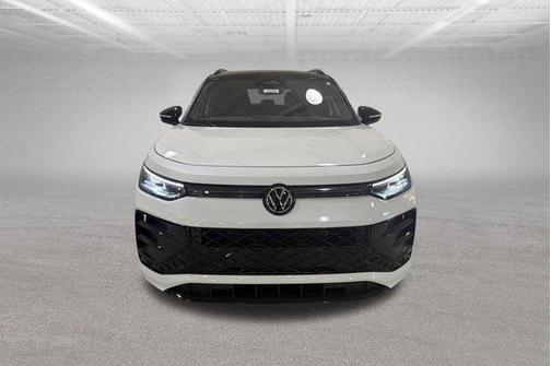 Opal White w/Deep Black Roof 2026 Volkswagen Tiguan 2.0T SE R-Line Black 4MOTION