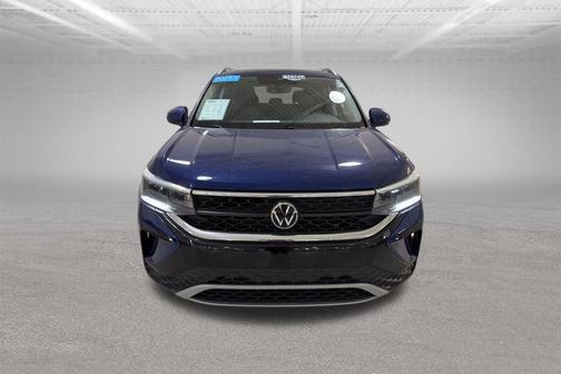 Dusk Blue Metallic 2023 Volkswagen Taos 1.5T SE