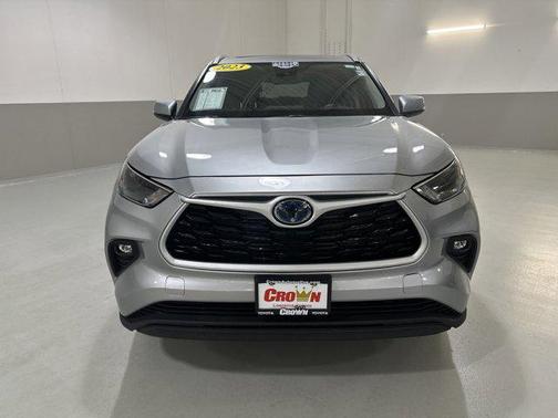 2023 Toyota Highlander Hybrid XLE