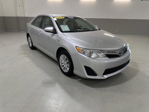 2014 Toyota Camry Hybrid LE