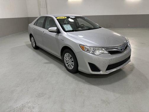 2014 Toyota Camry Hybrid LE