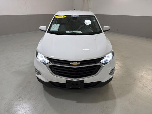 Summit White 2021 Chevrolet Equinox 1LT