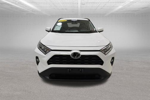 Super White 2020 Toyota RAV4 XLE