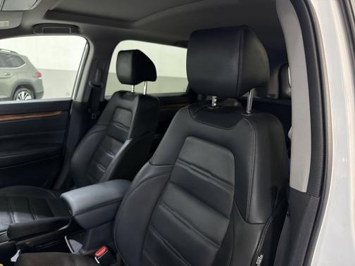 Platinum White Pearl 2019 Honda CR-V EX-L