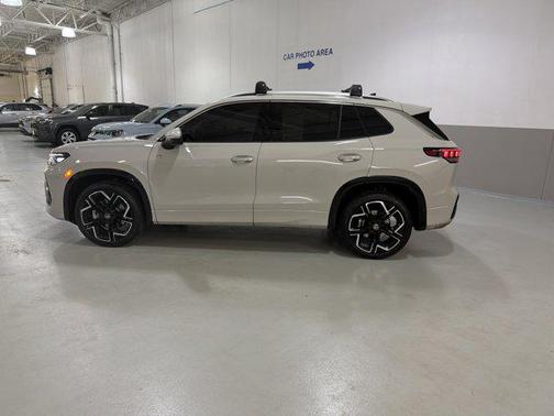 2026 Volkswagen Tiguan 2.0T SEL R-Line 4MOTION