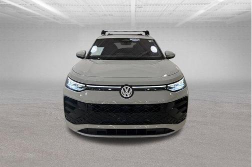 2026 Volkswagen Tiguan 2.0T SEL R-Line 4MOTION