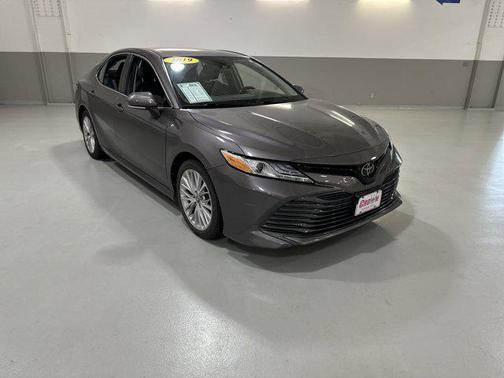 2019 Toyota Camry XLE