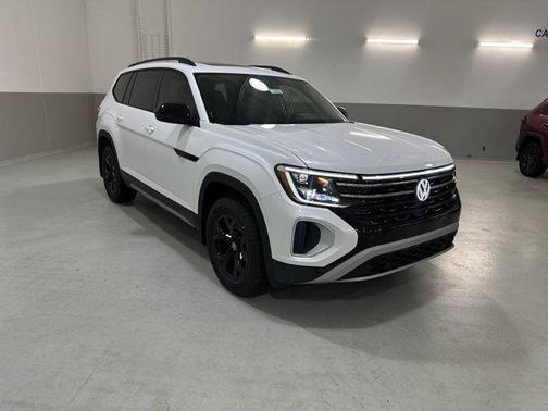 2026 Volkswagen Atlas 2.0T Peak Edition