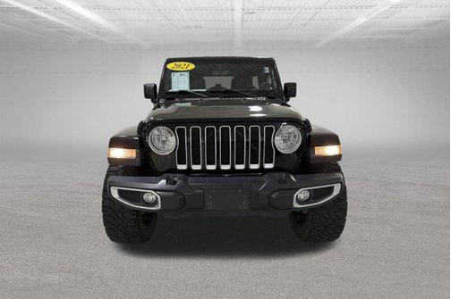 Black Clearcoat 2021 Jeep Wrangler Unlimited Sahara