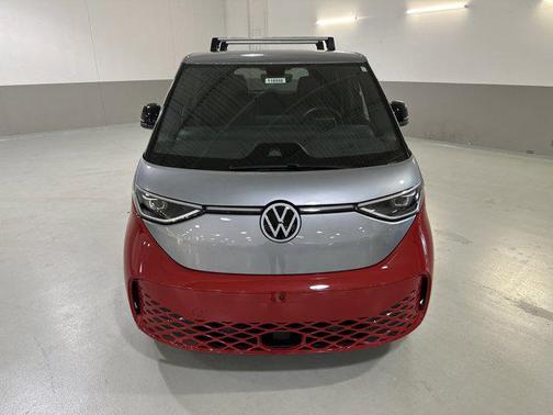 2025 Volkswagen ID. Buzz Pro S Plus with 4MOTION