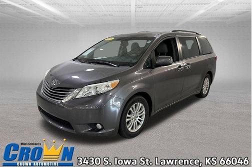 2016 Toyota Sienna XLE