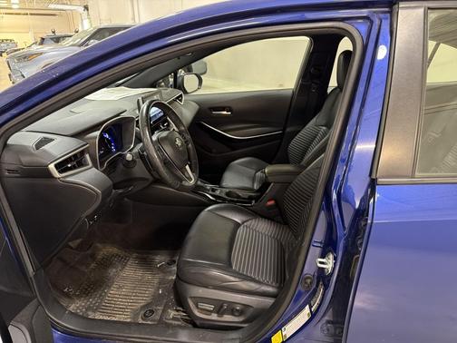 Blue 2020 Toyota Corolla XSE