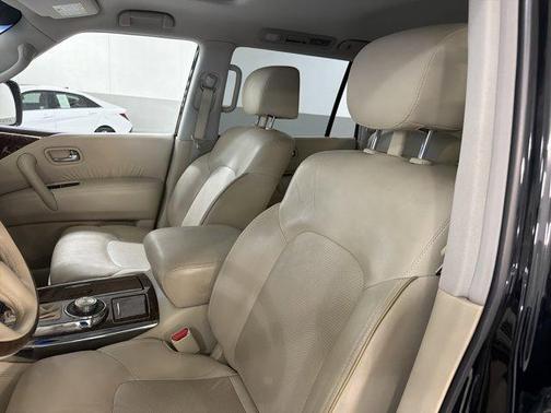 2015 INFINITI QX80 Base