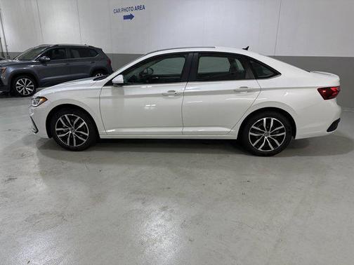2026 Volkswagen Jetta 1.4T SE