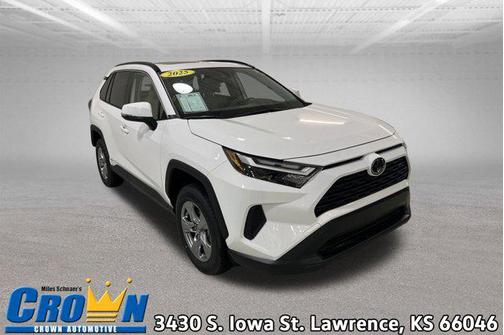 2025 Toyota RAV4 Hybrid XLE