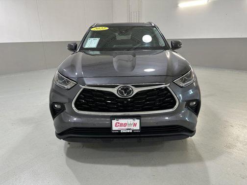2022 Toyota Highlander Limited