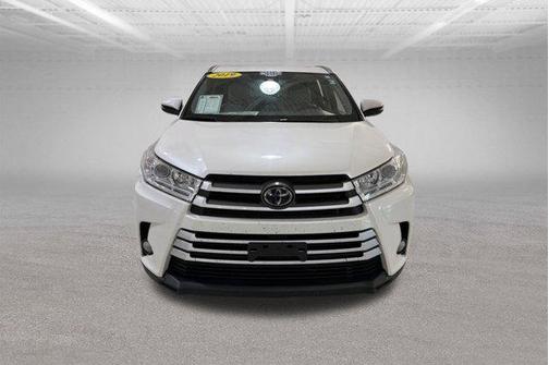 Blizzard Pearl 2019 Toyota Highlander XLE