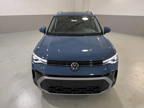 Monterey Blue Pearl 2026 Volkswagen Taos SE