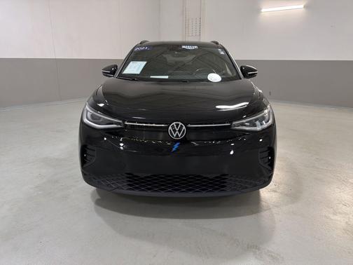 Mythos Black Metallic 2021 Volkswagen ID.4 Pro S
